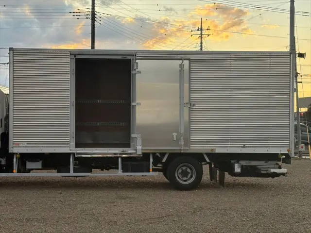 日野 レンジャー 2KG-FD2ABA(2WD)の写真14