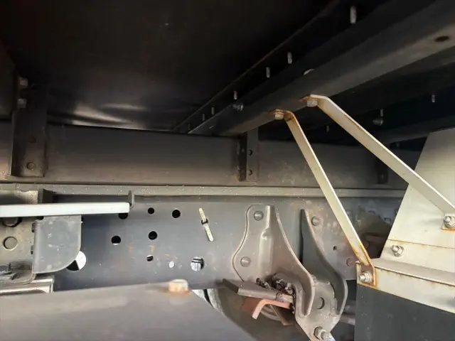 日野 レンジャー 2KG-FD2ABA(2WD)の写真16