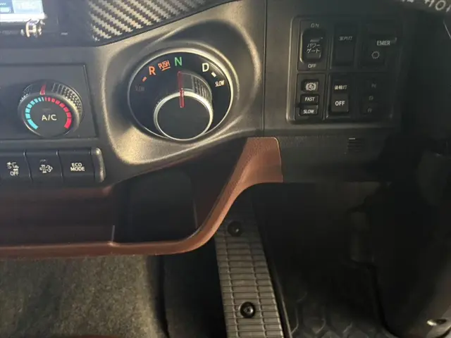 日野 レンジャー 2KG-FD2ABA(2WD)の写真23