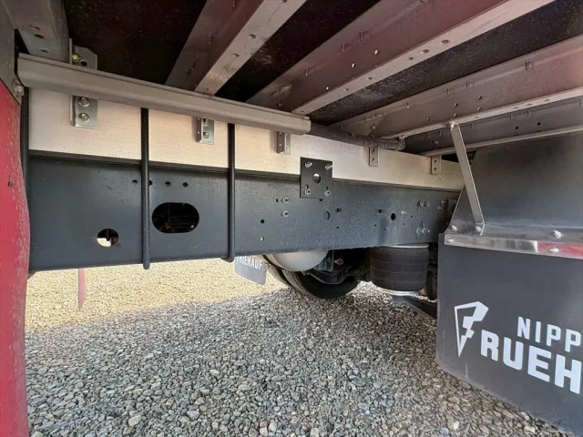 いすゞ フォワード 2RG-FTR90V4(2WD)の写真17