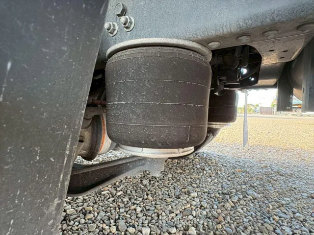 いすゞ フォワード 2RG-FTR90V4(2WD)の写真18