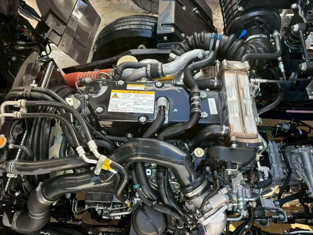 いすゞ フォワード 2RG-FTR90V4(2WD)の写真19