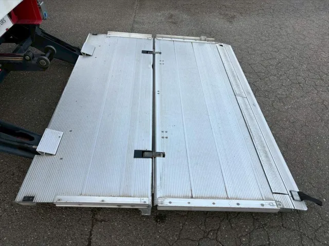 日野 レンジャー 2KG-FC2ABG(2WD)の写真15