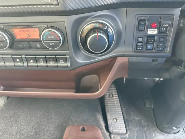 日野 レンジャー 2KG-FC2ABG(2WD)の写真23