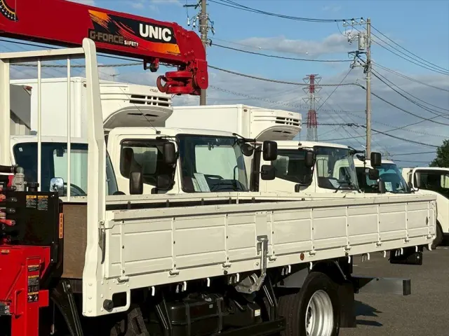 三菱 ファイター 2KG-FK62F(2WD)の写真6