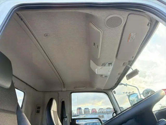 三菱 ファイター 2KG-FK62F(2WD)の写真24