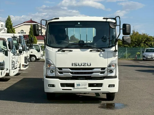 いすゞ フォワード 2PG-FRR90S2(2WD)の写真14
