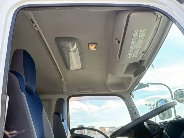 いすゞ フォワード 2PG-FRR90S2(2WD)の写真24