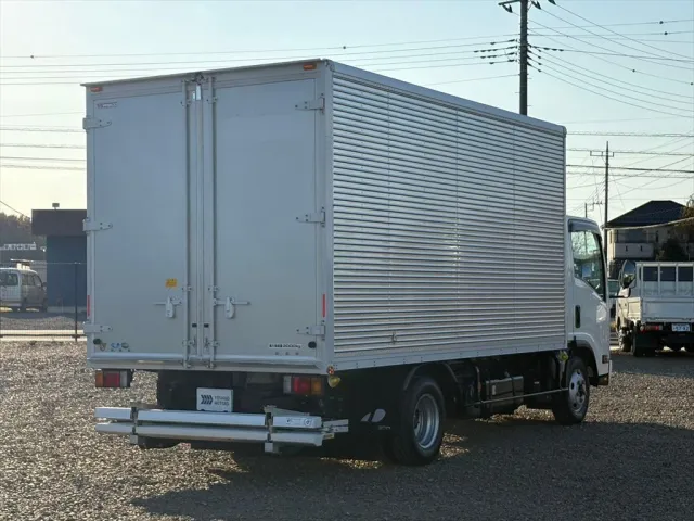 いすゞ エルフ 2RG-NPR88AN(2WD)の写真4