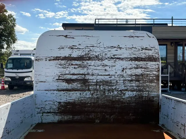 いすゞ エルフ 2RG-NJR88A(2WD)の写真7