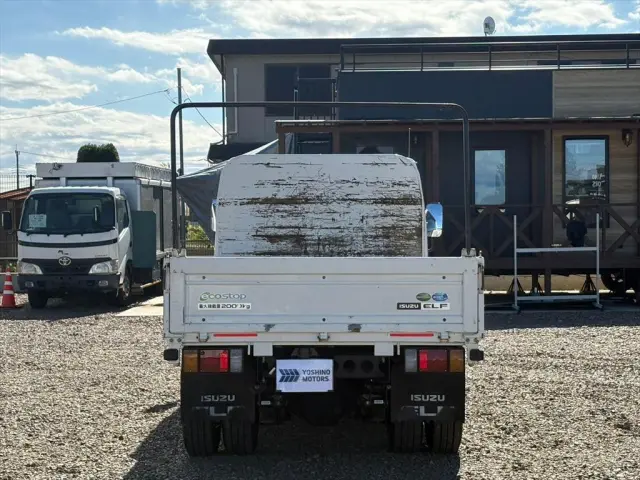 いすゞ エルフ 2RG-NJR88A(2WD)の写真12