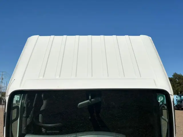 いすゞ エルフ 2RG-NJR88A(2WD)の写真20