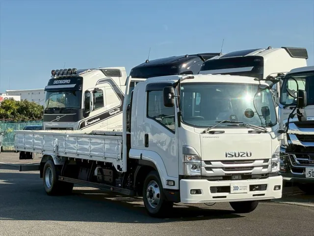 いすゞ フォワード 2PG-FRR90S2(2WD)の写真2