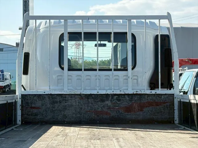 いすゞ フォワード 2PG-FRR90S2(2WD)の写真7