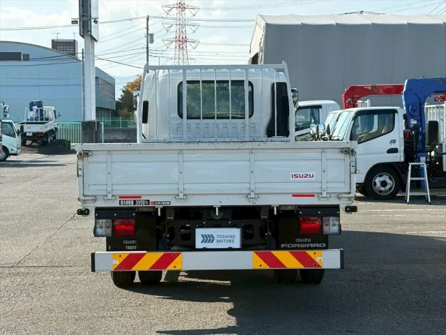 いすゞ フォワード 2PG-FRR90S2(2WD)の写真12