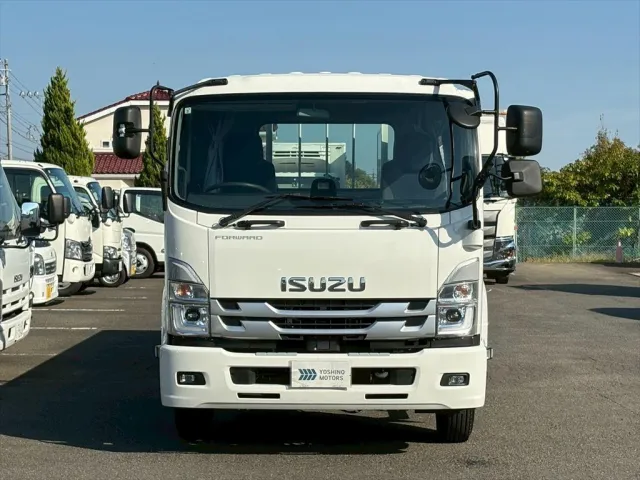 いすゞ フォワード 2PG-FRR90S2(2WD)の写真13