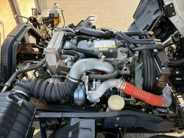 いすゞ フォワード 2PG-FRR90S2(2WD)の写真19