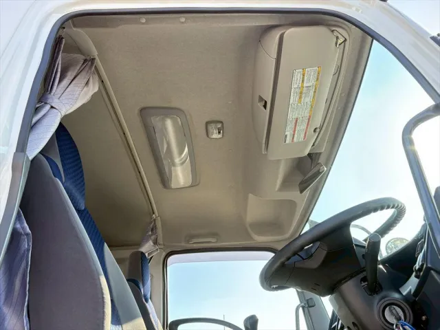 いすゞ フォワード 2PG-FRR90S2(2WD)の写真24