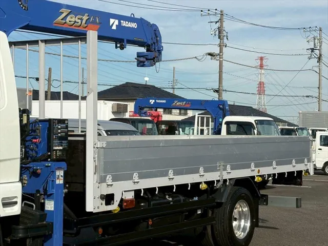 三菱 ファイター 2KG-FK62FZ(2WD)の写真6