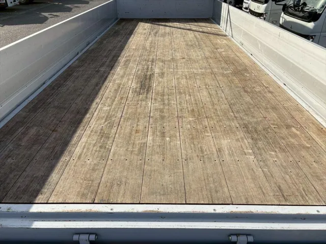 三菱 ファイター 2KG-FK62FZ(2WD)の写真8