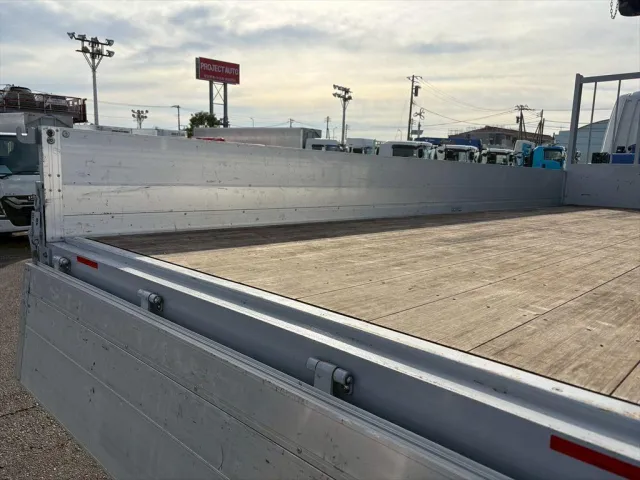 三菱 ファイター 2KG-FK62FZ(2WD)の写真9