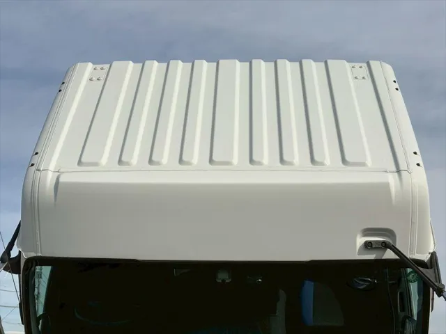 いすゞ ギガ 2PG-CYJ77C(8x4)の写真20