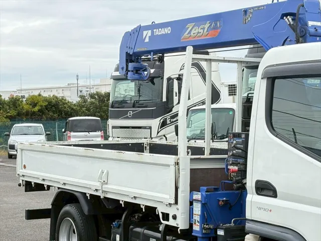 三菱 キャンター 2RG-FEA80(2WD)の写真5