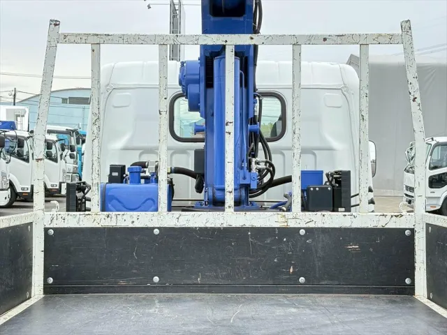 三菱 キャンター 2RG-FEA80(2WD)の写真7