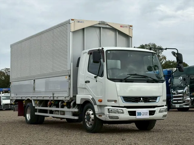 三菱 ファイター 2KG-FK62FZ(2WD)の写真2