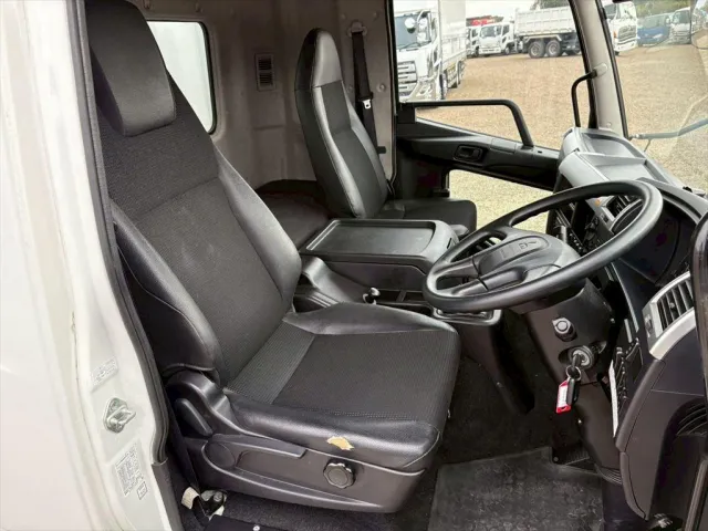 三菱 ファイター 2KG-FK62FZ(2WD)の写真21