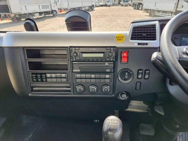 三菱 ファイター 2KG-FK62FZ(2WD)の写真22