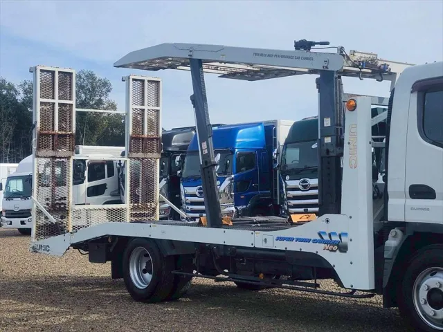 三菱 キャンター TKG-FEB90(2WD)の写真5