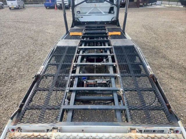 三菱 キャンター TKG-FEB90(2WD)の写真10