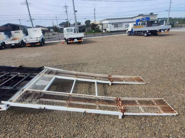 三菱 キャンター TKG-FEB90(2WD)の写真14