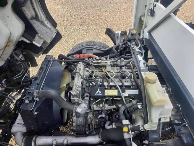 三菱 キャンター TKG-FEB90(2WD)の写真18