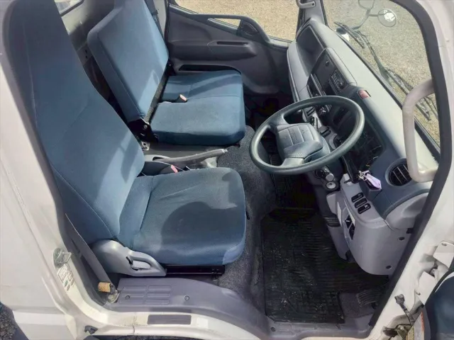 三菱 キャンター TKG-FEB90(2WD)の写真21