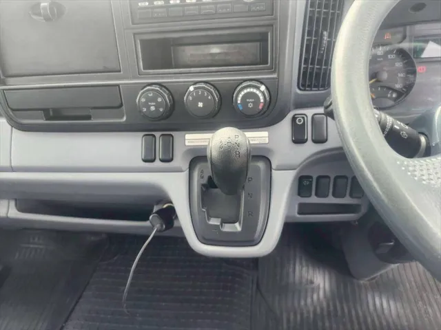 三菱 キャンター TKG-FEB90(2WD)の写真23