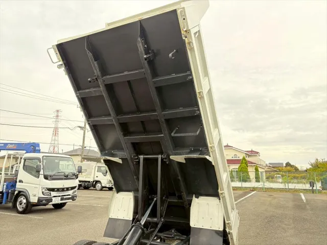 いすゞ エルフ 2RG-NKR88AT(2WD)の写真13