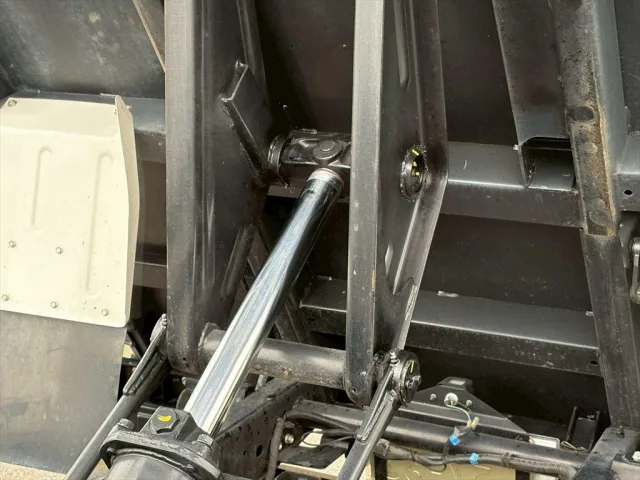 いすゞ エルフ 2RG-NKR88AT(2WD)の写真15