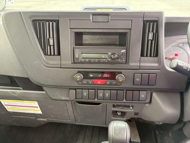 いすゞ エルフ 2RG-NKR88AT(2WD)の写真22