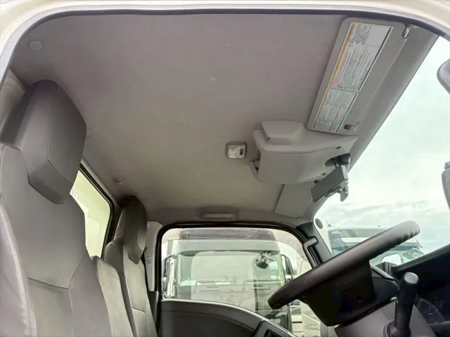 いすゞ エルフ 2RG-NKR88AT(2WD)の写真24