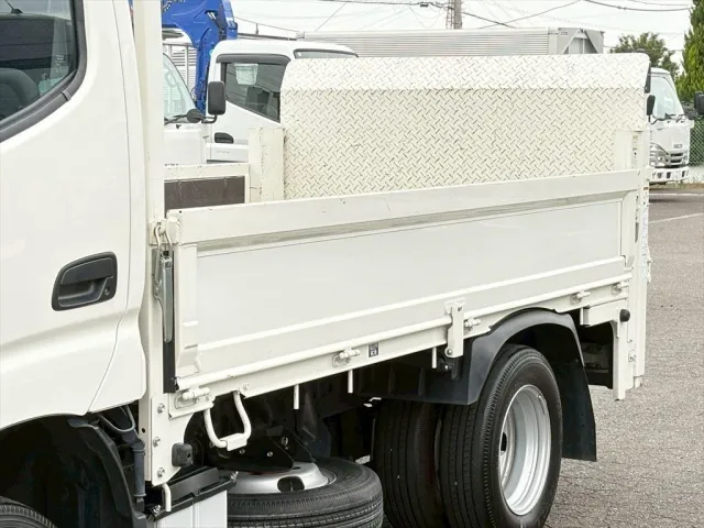 日野 デュトロ 2KG-XZU605M(2WD)の写真6