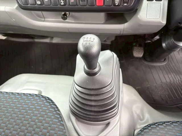 日野 デュトロ 2KG-XZU605M(2WD)の写真23