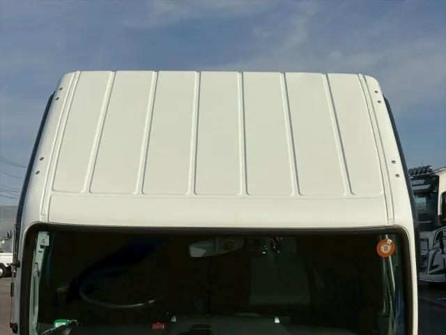 三菱 キャンター 2RG-FEAV0(2WD)の写真20