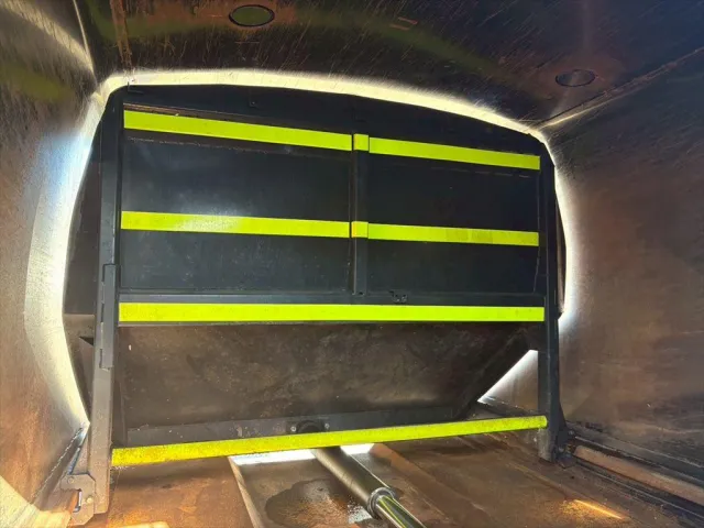 日野 デュトロ TKG-XZU605M(2WD)の写真12