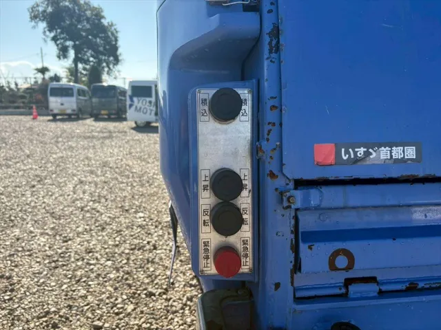 日野 デュトロ TKG-XZU605M(2WD)の写真15