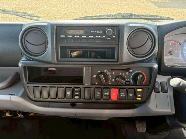 日野 デュトロ TKG-XZU605M(2WD)の写真22