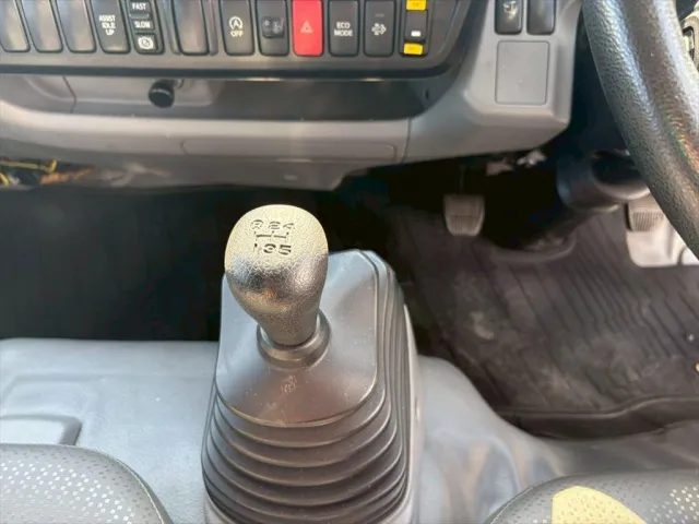 日野 デュトロ TKG-XZU605M(2WD)の写真23