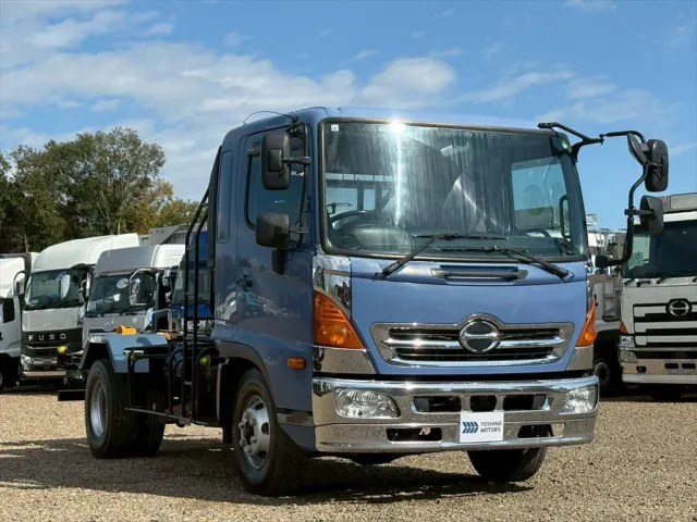 日野 レンジャー SDG-FX7JEAA(4WD)の写真2