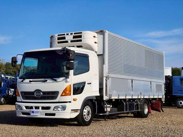 日野 レンジャー TKG-FD7JLAG(2WD)の写真1